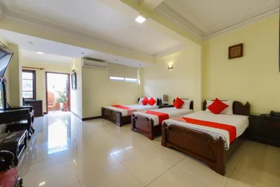 Lucky 2 Hotel & Travel – 사진 5