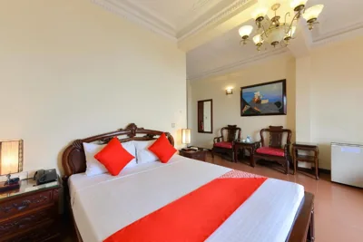 Lucky 2 Hotel & Travel – 사진 11